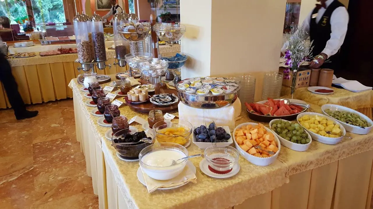 Hotel Diana San Zeno di Montagna