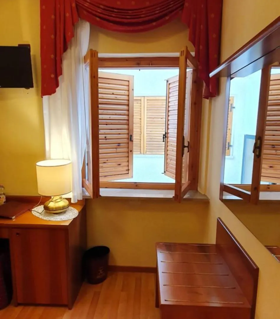 Hotel Diana San Zeno di Montagna 4*,